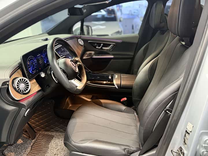 Mercedes-Benz EQE SUV 2023 2023款 350 4MATIC 先锋版