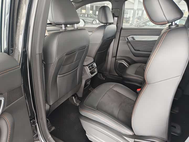 Geely Okavango L 2025 2025款 2.0T DCT尊享款