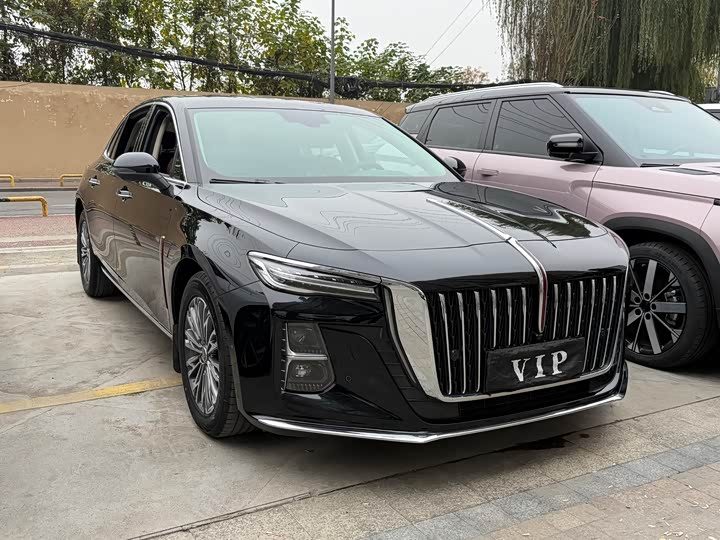 2025 Hongqi H5