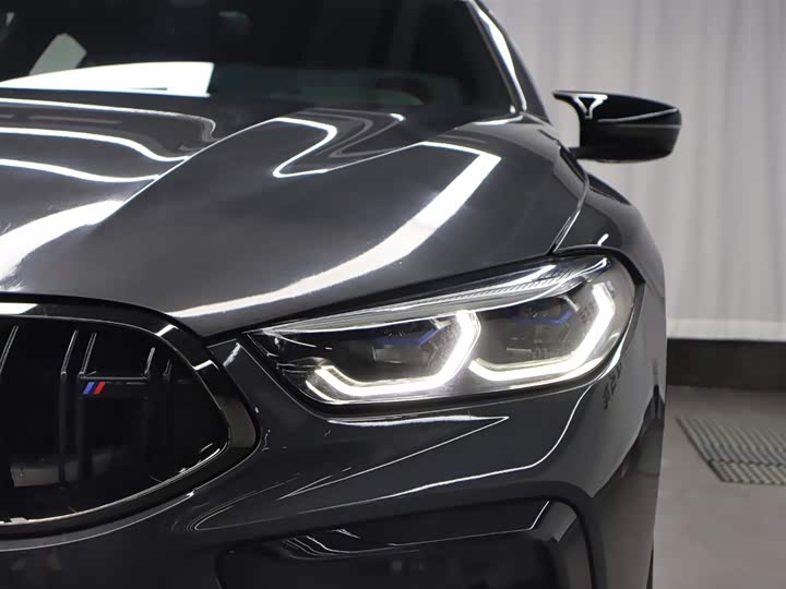 BMW M8 2020 2020款 M8 四门轿跑车 雷霆版