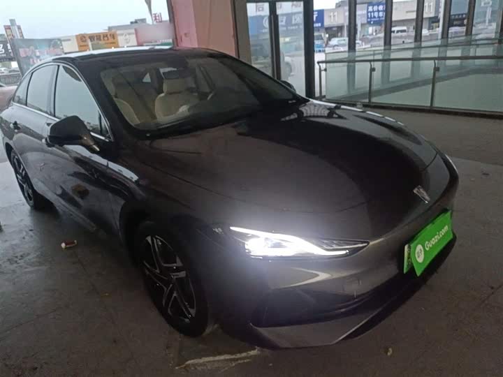 Roewe D7 2023 2023款 DMH 125km 卓越版