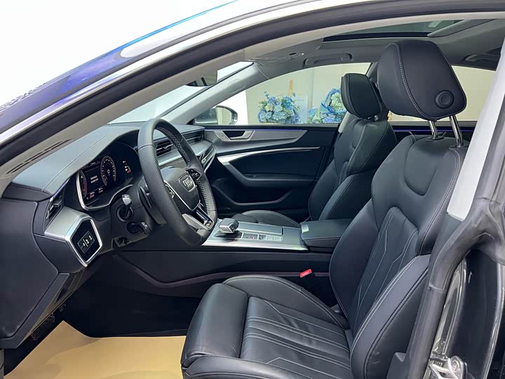 Audi A7 2025 2025款 45 TFSI 臻选型