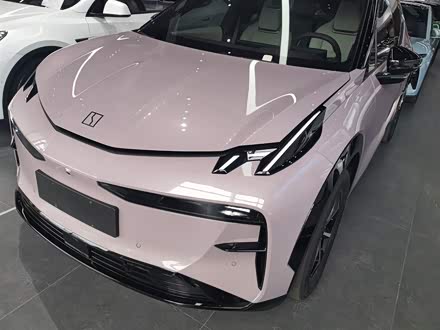 Zeekr X 2025 2025款 五座后驱版