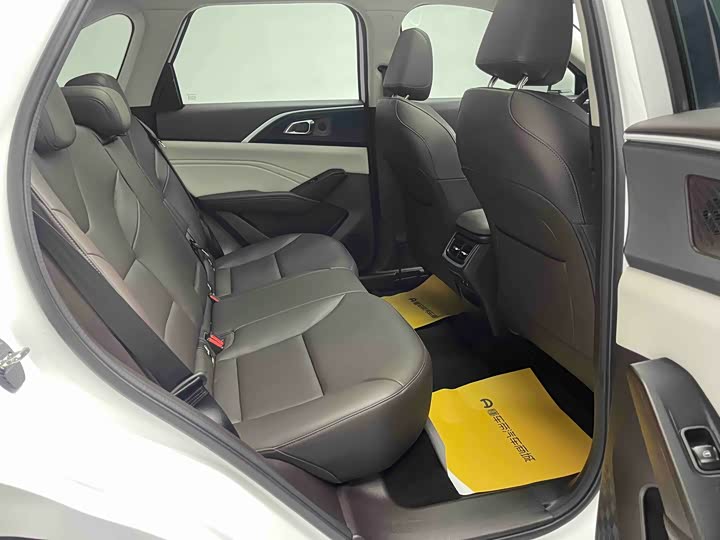 Haval Ruge Max 2023 2023款 1.5L Hi4 105 四驱智能旗舰版