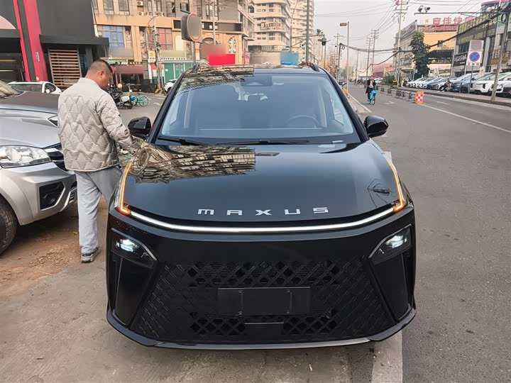 Maxus G70 2024 2024款 2.0T 自动旗舰版 7座