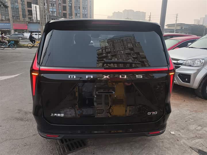 Maxus G70 2024 2024款 2.0T 自动旗舰版 7座
