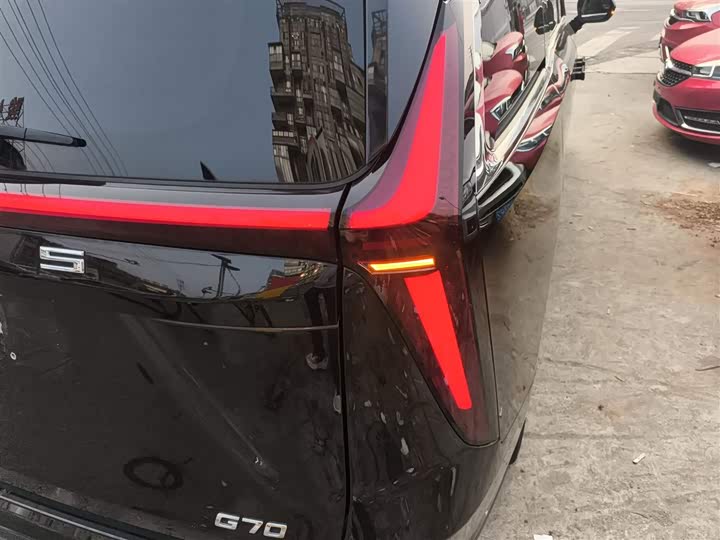 Maxus G70 2024 2024款 2.0T 自动旗舰版 7座