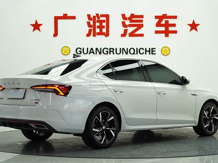 Skoda Octavia Pro 2022 2022款 PRO TSI280 尊享版