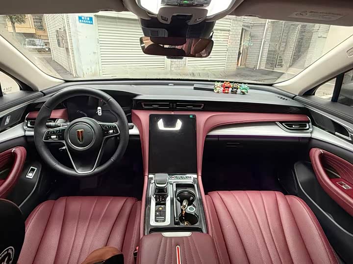 Hongqi H5 2025 2025款 2.0T 自动旗畅版