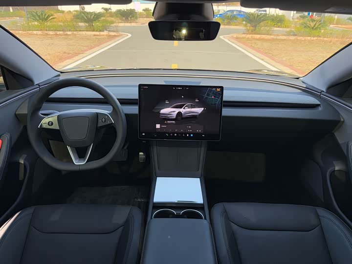 Tesla Model 3 2025 2025款 后轮驱动版