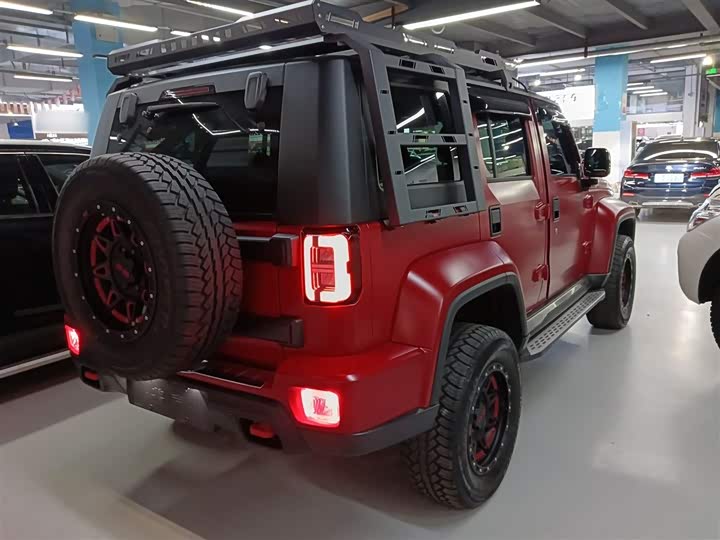 BAIC Beijing BJ40 2024 2024款 2.0D 刀锋英雄荣耀版