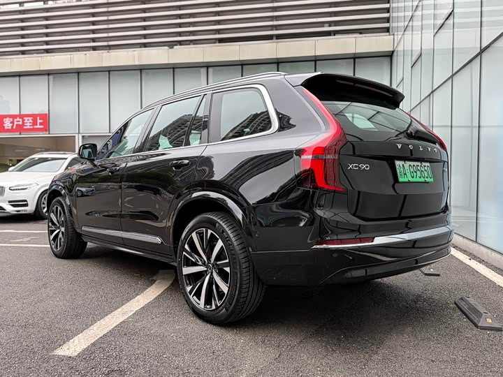 Volvo XC90 Hybrid 2025 2025款 改款 T8 智尊豪华版 7座