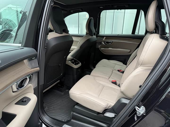 Volvo XC90 Hybrid 2025 2025款 改款 T8 智尊豪华版 7座