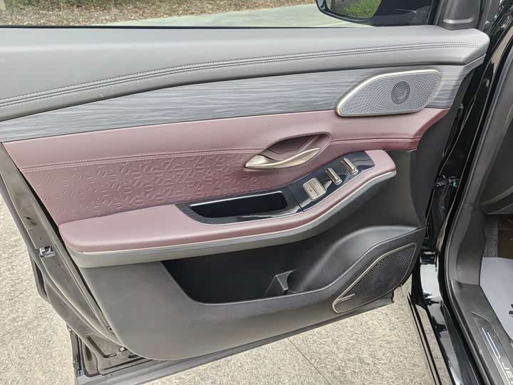 Jetour X90 Pro 2024 2024款 2.0T DCT尊贵版 7座