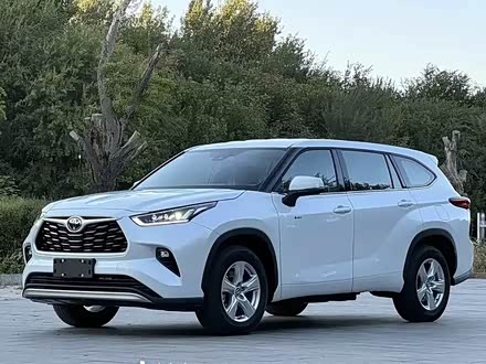 Toyota Highlander 2024 2024款 2.5L智能电混双擎四驱尊贵版 7座