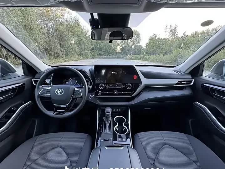 Toyota Highlander 2024 2024款 2.5L智能电混双擎四驱尊贵版 7座