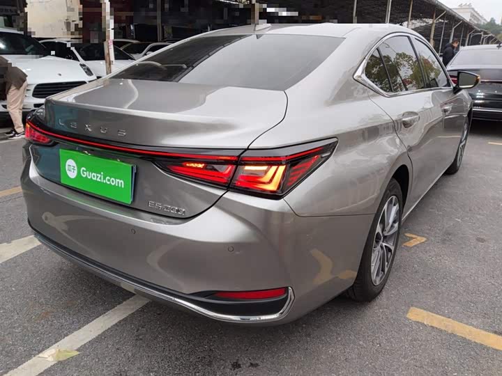 Lexus ES 2025 2025款 200 臻享版