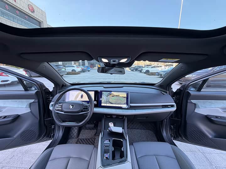 Changan UNI-T 2023 2023款 第二代 1.5T 尊贵型