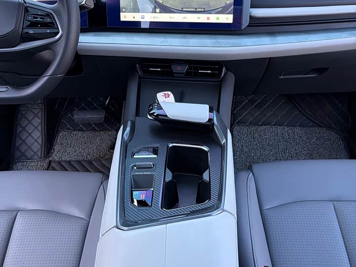 Changan UNI-T 2023 2023款 第二代 1.5T 尊贵型