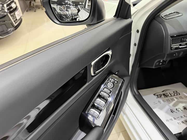 Honda Integra 2023 2023款 240TURBO CVT领先版