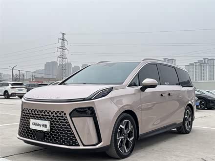 Maxus G70 2024 2024款 2.0T 自动旗舰版 7座