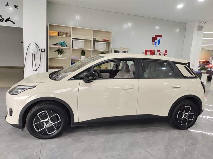 GAC Aion UT 2025 2025款 330星辉版