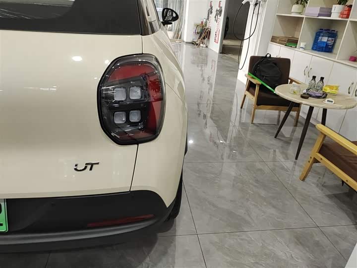 GAC Aion UT 2025 2025款 330星辉版