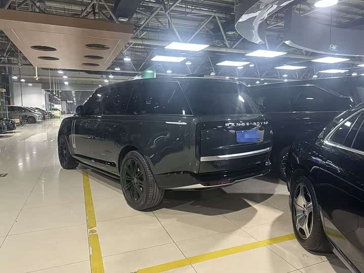 2025 Land Rover Range Rover