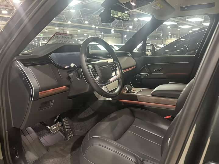 2025 Land Rover Range Rover