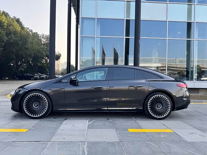 Mercedes-Benz EQS AMG 2022 2022款 AMG EQS 53 4MATIC+