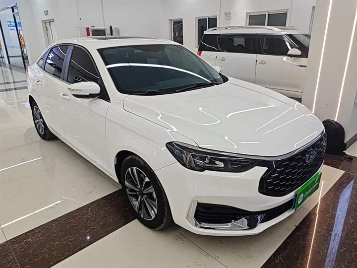 Ford Escort 2021 2021款 1.5L 自动钻石版
