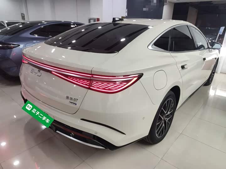 BYD Seal 07 DM-i Hybrid 2025 2025款 智驾版 DM-i 1.5T 125km 旗舰型