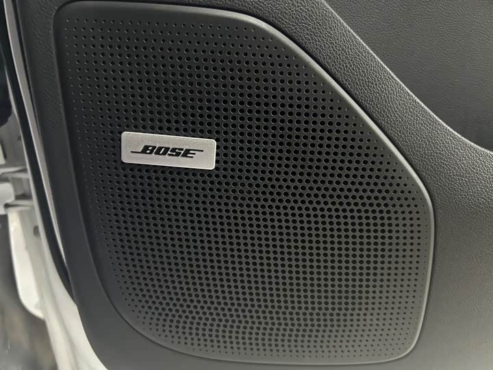 Buick GL8 Century 2023 2023款 2.0T 六座蕴世版