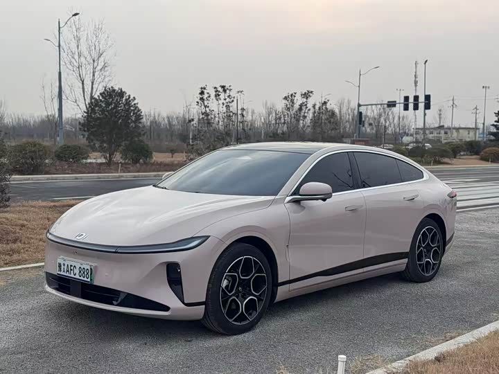 Changan Qiyuan (Nevo) A07 2025 2025款 蓝鲸纯电版 710旗舰型