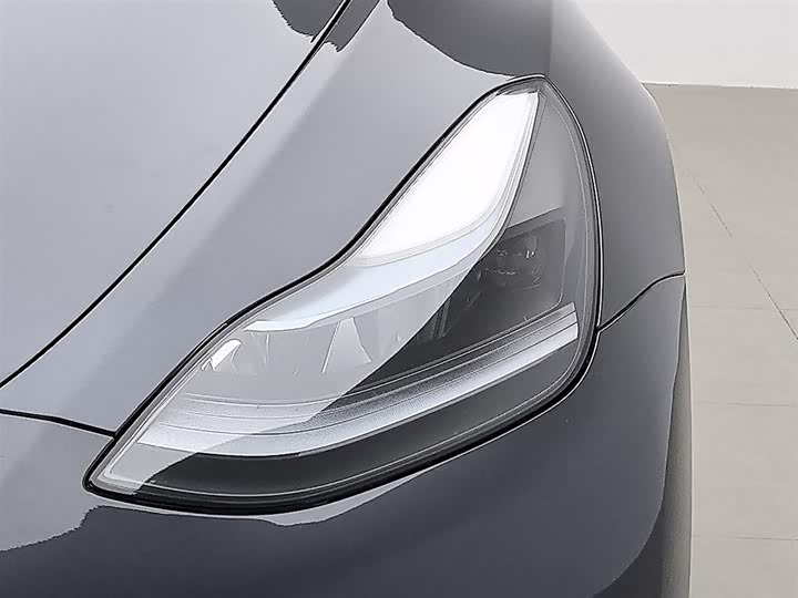 Tesla Model Y 2024 2024款 后轮驱动版