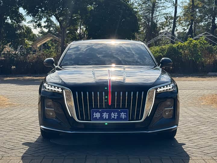 2025 Hongqi H5