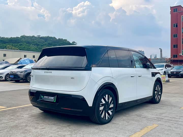 Zeekr Mix 2025 2025款 长续航智驾版