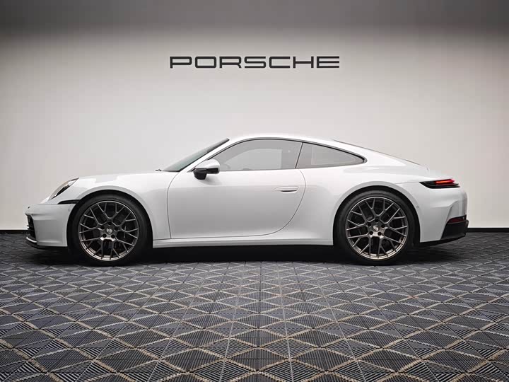 Porsche 911 2025 2025款 Carrera 3.0T