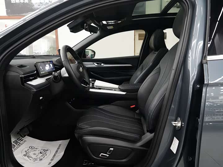 Geely Preface 2025 2025款 东方曜 1.5TD 昆仑版