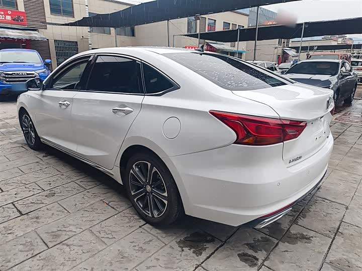 Changan Raeton CC 2022 2022款 蓝鲸版 1.5T DCT豪华型