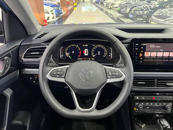 Volkswagen Tharu 2025 2025款 新锐 300TSI 锐享版