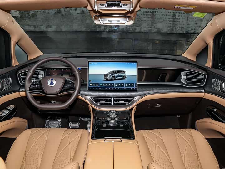 Denza D9 2025 2025款 DM-i 四驱尊航型