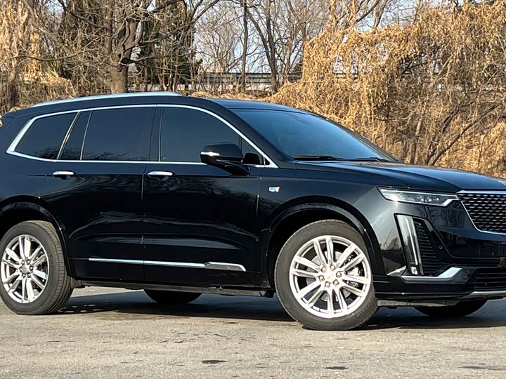 Cadillac XT6 2022 2022款 2.0T 六座四驱豪华型
