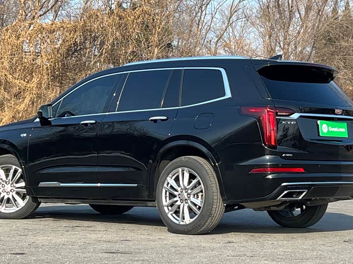 Cadillac XT6 2022 2022款 2.0T 六座四驱豪华型
