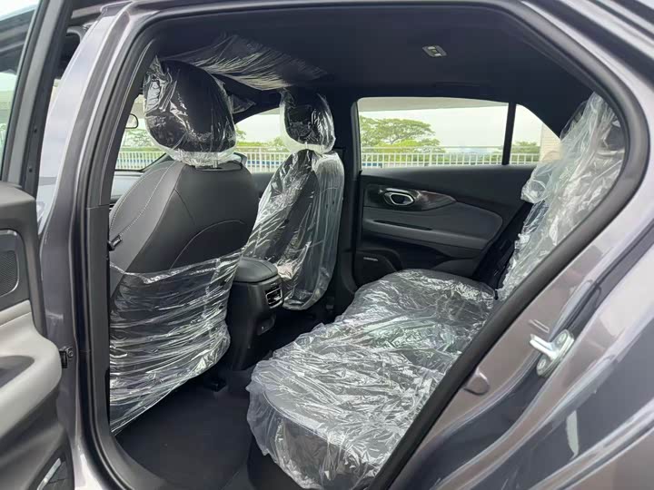 GAC Trumpchi Empow R 2024 2024款 270T DCT 影豹S版