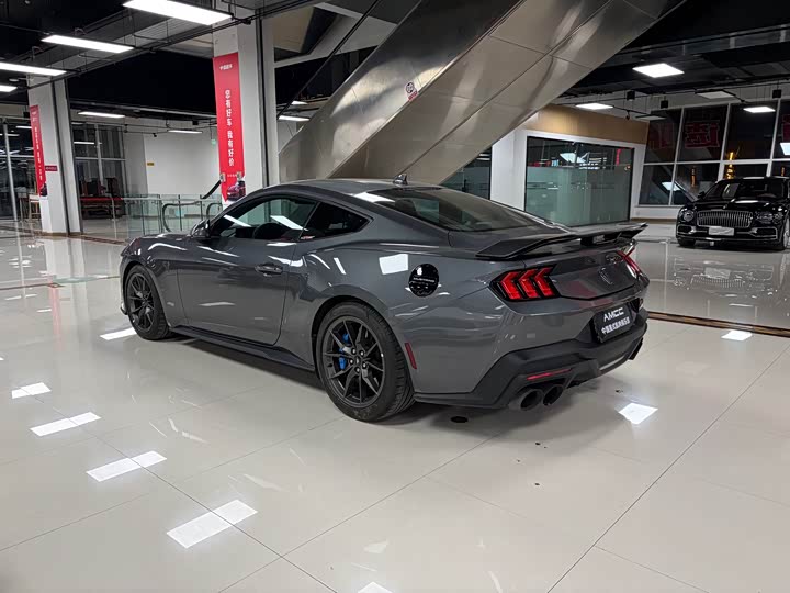 Ford Mustang 2024 2024款 5.0L V8 Dark Horse