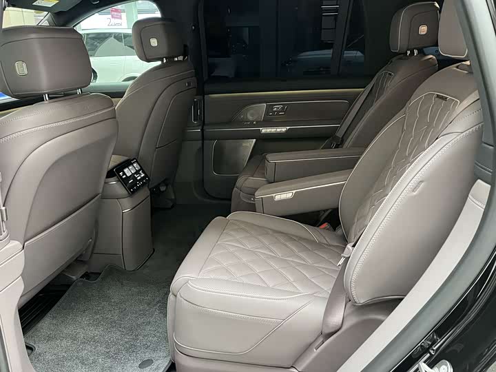 Nio ES8 2026 2026款 六座行政签名版