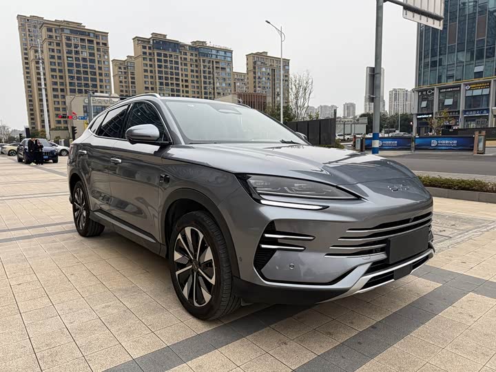 2025 BYD Song Plus Hybrid/EV