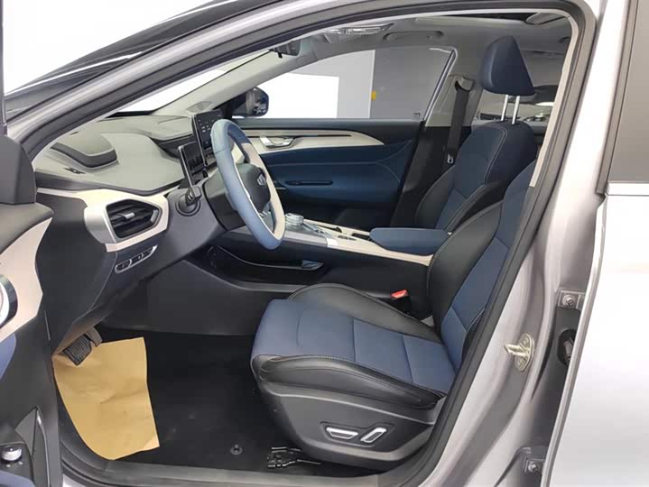 Geely Geometry A 2021 2021款 Pro 臻享高能续航版 600KM A600立方版