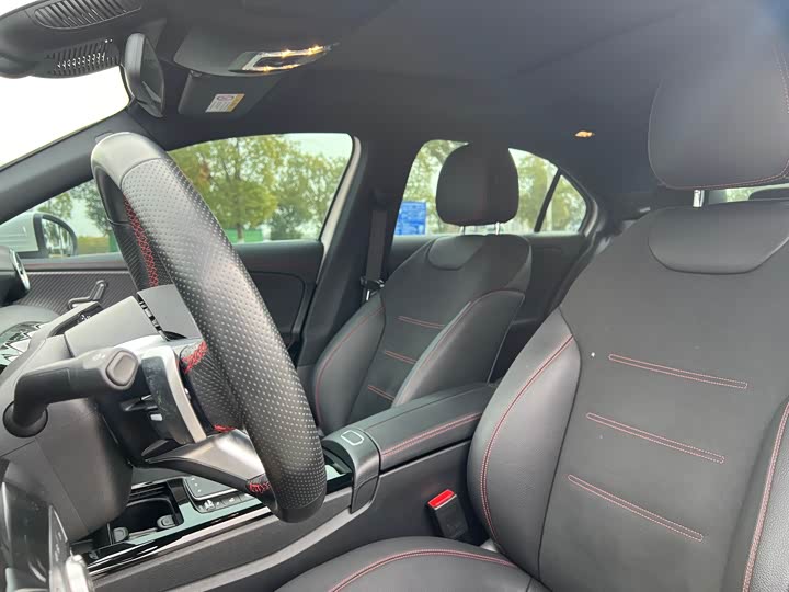 Mercedes-Benz A-Class 2024 2024款 改款 A 200 L 时尚型